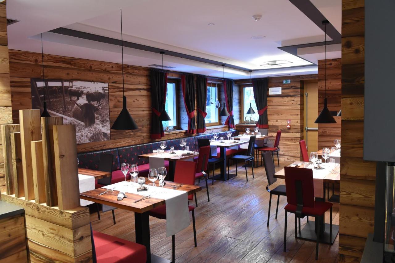 Dolomeet Boutique Hotel Pinzolo Exterior foto